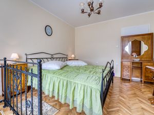 23869335-Ferienwohnung-3-Opatija/Rukavac-300x225-3