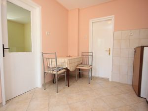 19129918-Ferienwohnung-2-Opric-300x225-1