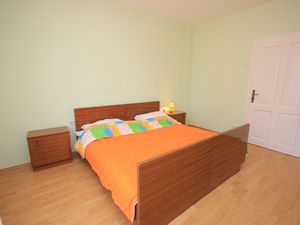 23929902-Ferienwohnung-5-Opric-300x225-5