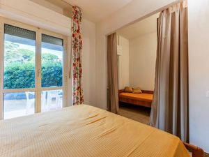 23744872-Ferienwohnung-5-Orbetello-300x225-4