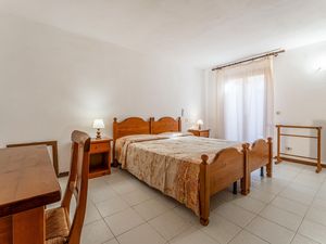 23744866-Ferienwohnung-7-Orbetello-300x225-4