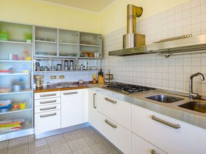 24025051-Ferienwohnung-6-Orbetello-300x225-4