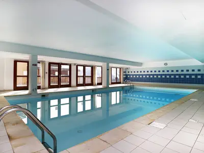PoolOfHouse