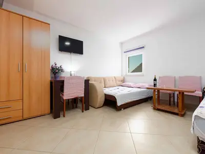 Ferienwohnung für 3 Personen (40 m²) in Orebić 6/10