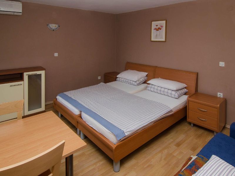 23584247-Ferienwohnung-3-Orebić-800x600-2