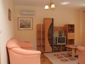 23539229-Ferienwohnung-4-Orebić-300x225-1