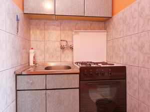 18511443-Ferienwohnung-4-Orebić-300x225-3