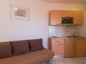 22348923-Ferienwohnung-0-Orebić-300x225-5