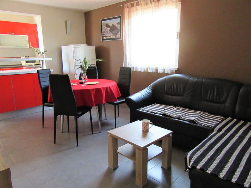 23927837-Ferienwohnung-4-Orebić-800x600-1