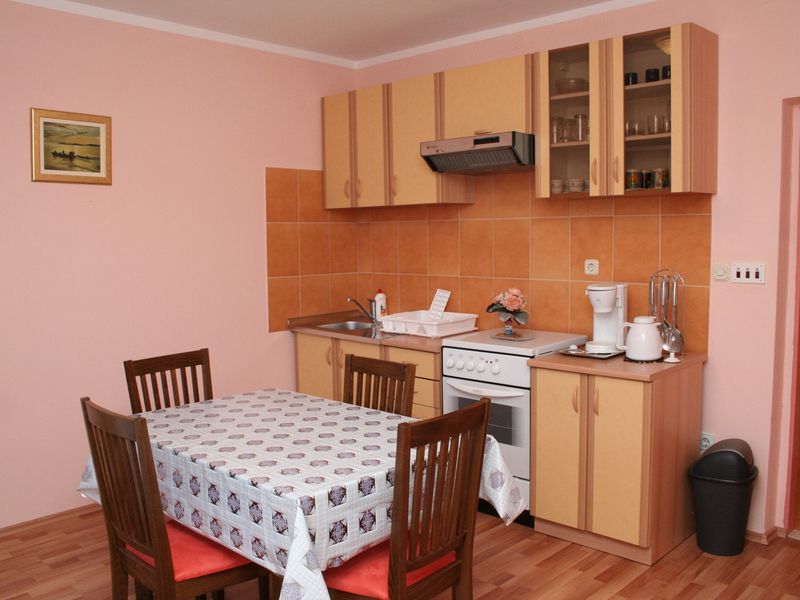 23927894-Ferienwohnung-6-Orebić-800x600-2