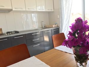 23933239-Ferienwohnung-5-Orebić-300x225-2