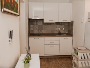 23941173-Ferienwohnung-6-Orebić-300x225-5