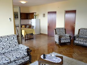 18323374-Ferienwohnung-4-Orebić-300x225-3