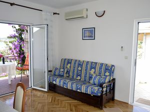 18322104-Ferienwohnung-3-Orebić-300x225-1