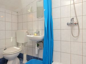 18564876-Ferienwohnung-2-Orebić-300x225-4