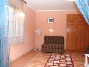 19113501-Ferienwohnung-5-Orebić-300x225-3