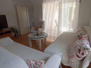 23080811-Ferienwohnung-6-Orebić-300x225-3