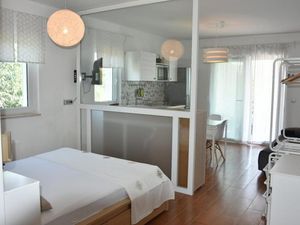 23607952-Ferienwohnung-2-Orebić-300x225-4