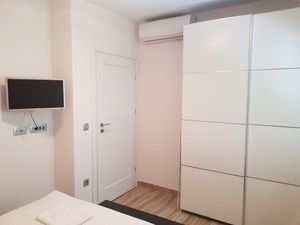 23607970-Ferienwohnung-4-Orebić-300x225-5