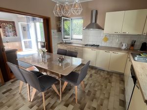 23917129-Ferienwohnung-4-Orebić-300x225-3