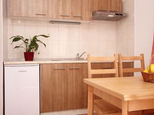 23930937-Ferienwohnung-3-Orebić-300x225-3