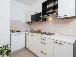 23925899-Ferienwohnung-4-Orebić-300x225-4