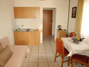 23930884-Ferienwohnung-4-Orebić-300x225-2