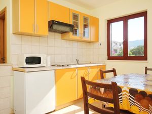 23930934-Ferienwohnung-3-Orebić-300x225-4