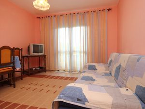 23930961-Ferienwohnung-4-Orebić-300x225-1