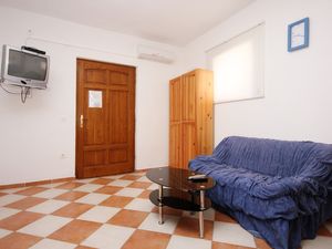 23930962-Ferienwohnung-7-Orebić-300x225-1