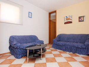 23930962-Ferienwohnung-7-Orebić-300x225-2