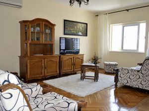 23925901-Ferienwohnung-4-Orebić-300x225-1