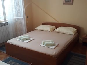 23927815-Ferienwohnung-5-Orebić-300x225-3