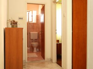 23927815-Ferienwohnung-5-Orebić-300x225-5