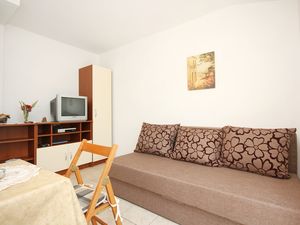 23925906-Ferienwohnung-3-Orebić-300x225-3