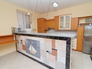 24058488-Ferienwohnung-3-Orebić-300x225-5