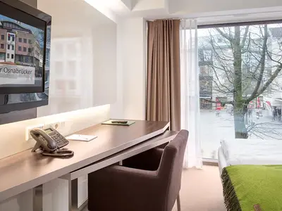 Schreibtisch Dopplezimmer Bergmann Boardinghaus