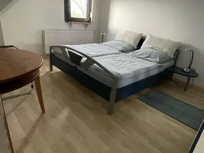 FeWo Inge_Doppelbett im Schlafzimmer