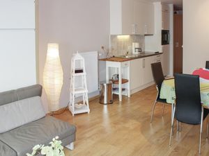 23732905-Ferienwohnung-4-Ostende-300x225-1