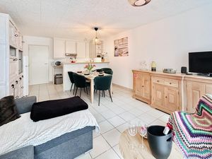 24003894-Ferienwohnung-5-Ostende-300x225-1