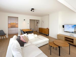 24008142-Ferienwohnung-4-Ostende-300x225-4