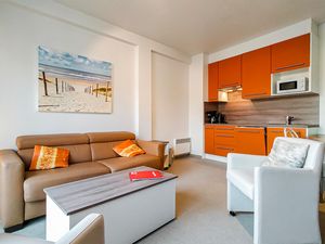 23720150-Ferienwohnung-4-Ostende-300x225-1