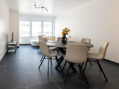 DiningRoom