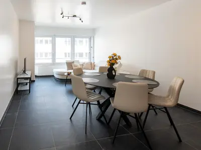 DiningRoom