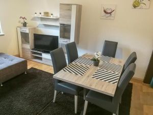 23512618-Ferienwohnung-4-Osterode-300x225-1