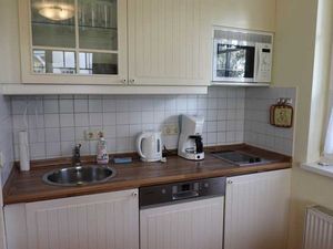 23081509-Ferienwohnung-3-Ostseebad Kühlungsborn-300x225-4