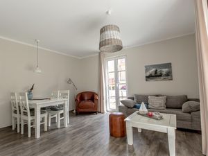 23881910-Ferienwohnung-3-Ostseebad Kühlungsborn-300x225-1