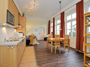 23124053-Ferienwohnung-4-Ostseebad Kühlungsborn-300x225-3