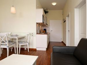 23660652-Ferienwohnung-3-Ostseebad Kühlungsborn-300x225-2