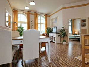 23660767-Ferienwohnung-4-Ostseebad Kühlungsborn-300x225-3